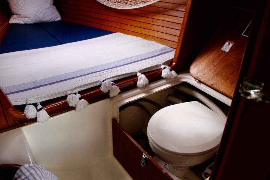 2009 e Sailing Yachts e Sailing Yachts e33