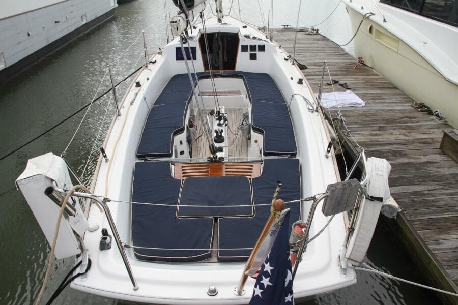 2009 e Sailing Yachts e Sailing Yachts e33