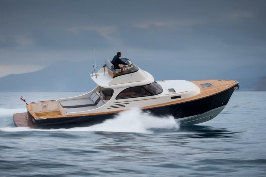 2026 Toy Marine 36 Fly