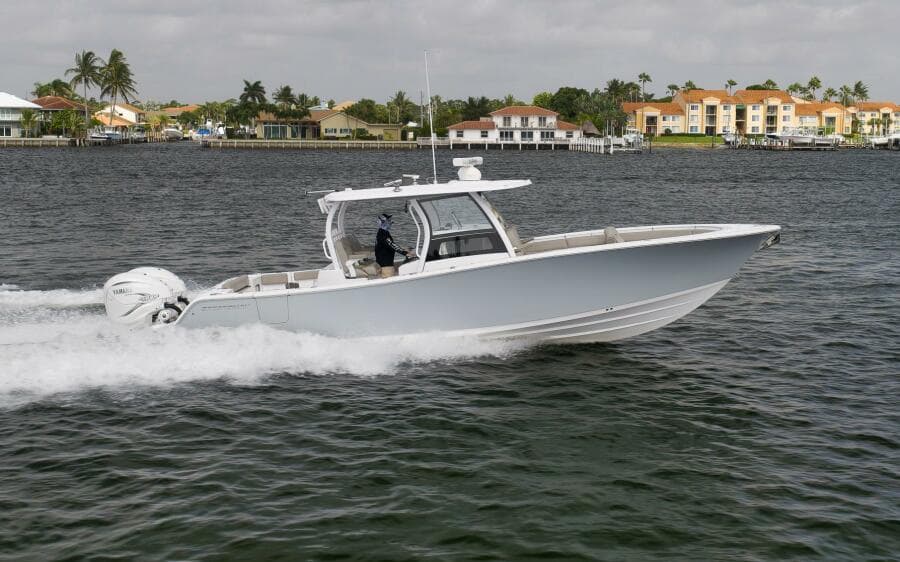 2022 Sportsman 352