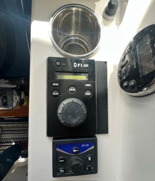 2007 Tiara Yachts 3900 Sovran