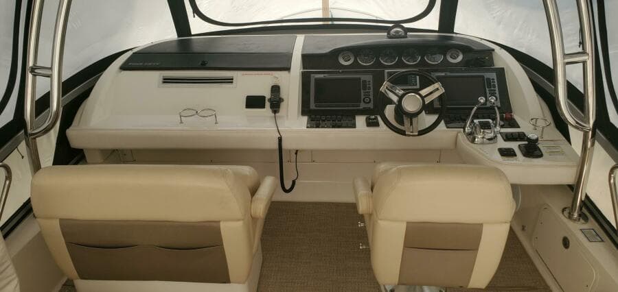 2012 Sea Ray 450 Sedan Bridge
