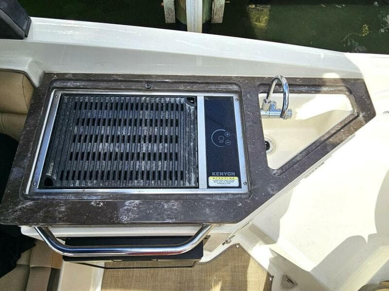 2018 Sea Ray 290 SDX