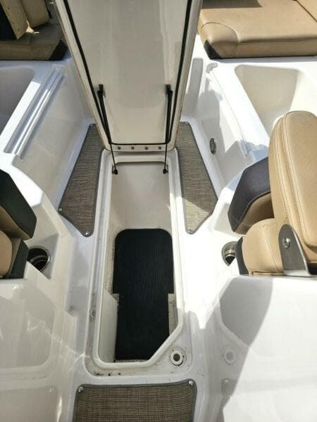 2018 Sea Ray 290 SDX