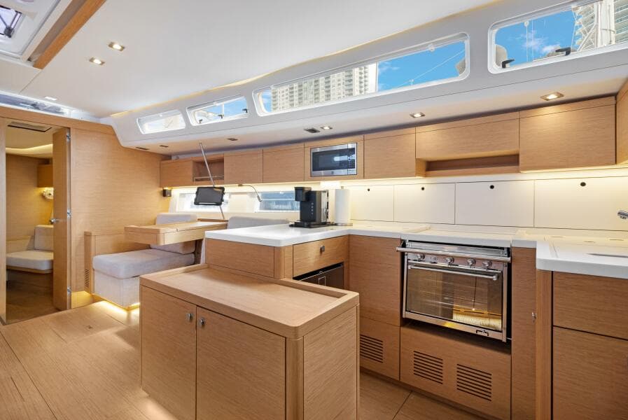 2017 Grand Soleil 52 LC