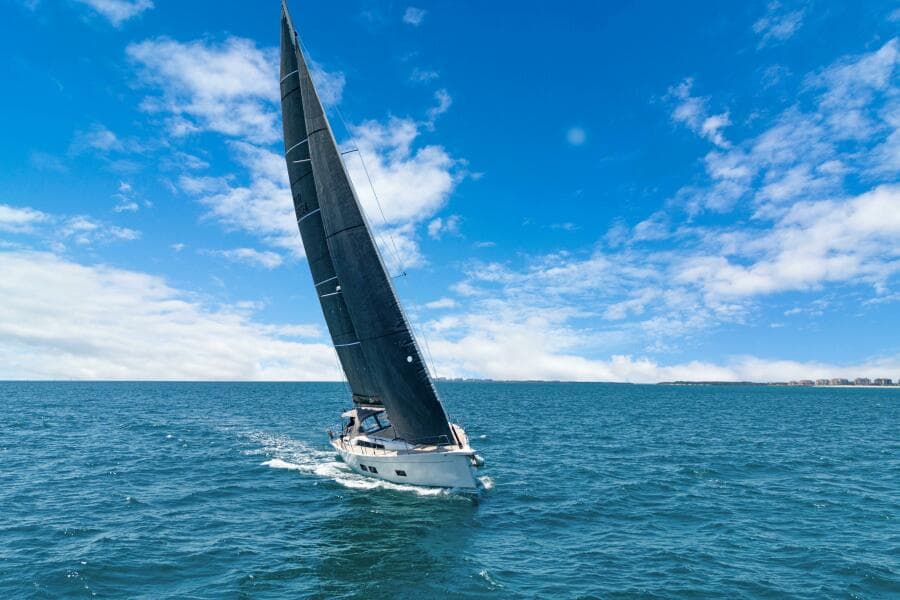 2017 Grand Soleil 52 LC
