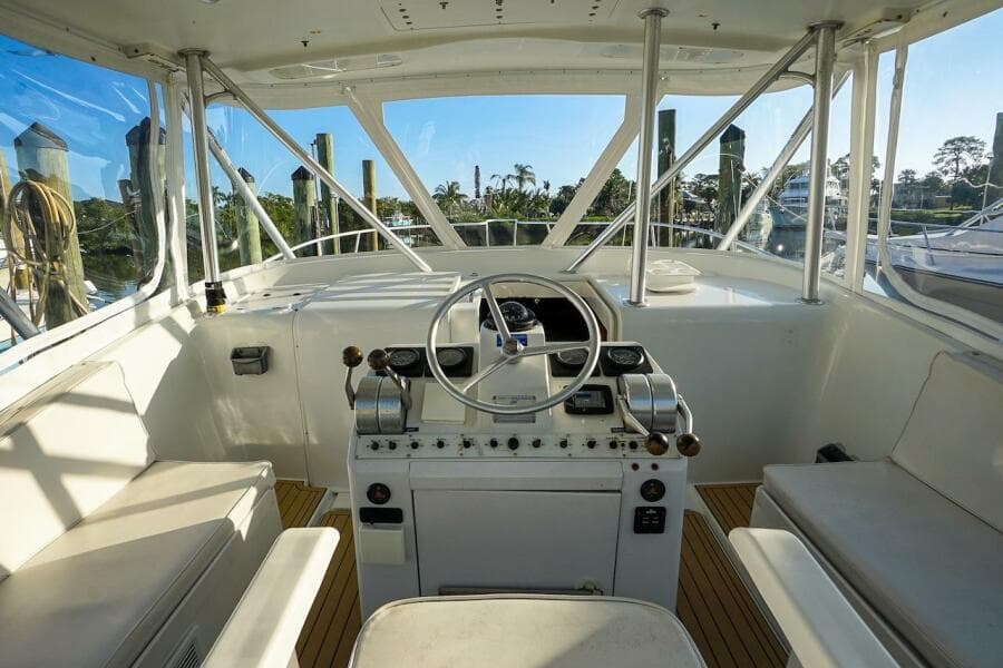 1997 Luhrs Tournament 320 Open