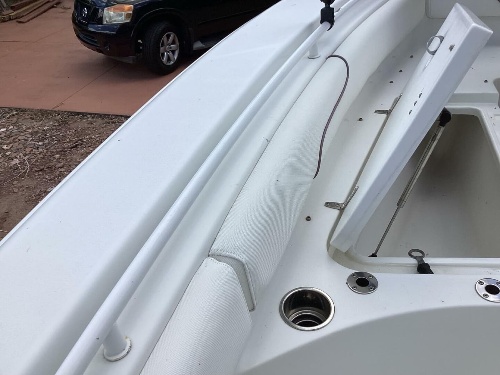 2018 Sea Hunt Gamefish 27