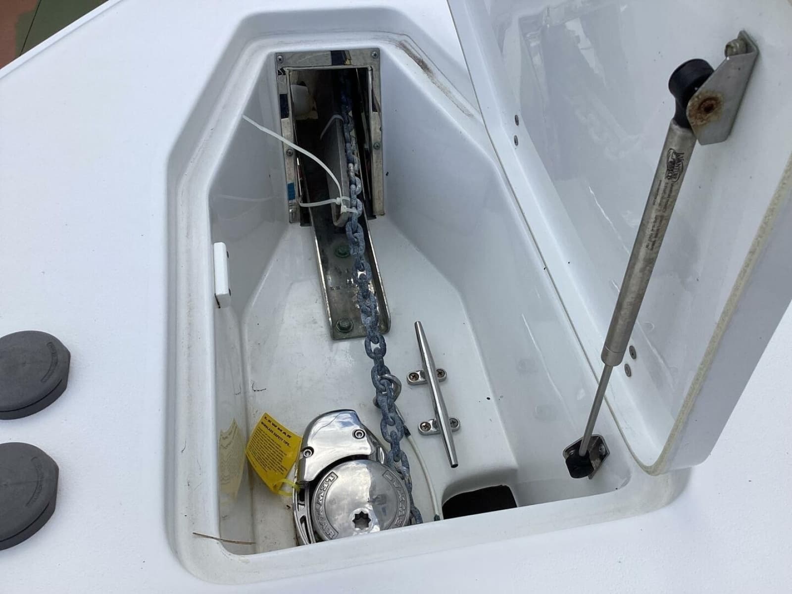 2018 Sea Hunt Gamefish 27