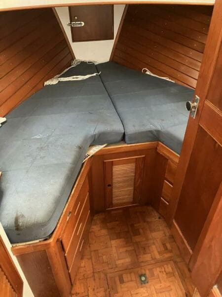 1989 Grand Banks 36