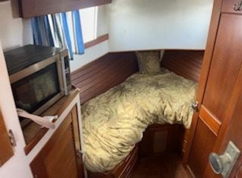 1989 Grand Banks 36