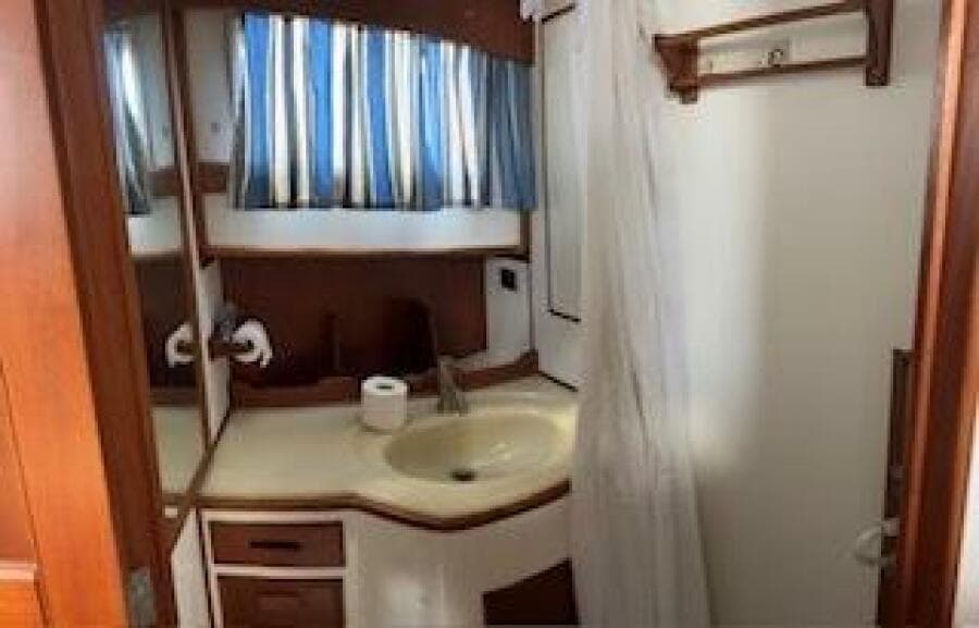 1989 Grand Banks 36