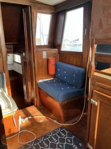1989 Grand Banks 36