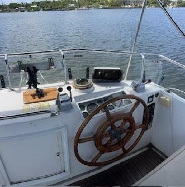 1989 Grand Banks 36