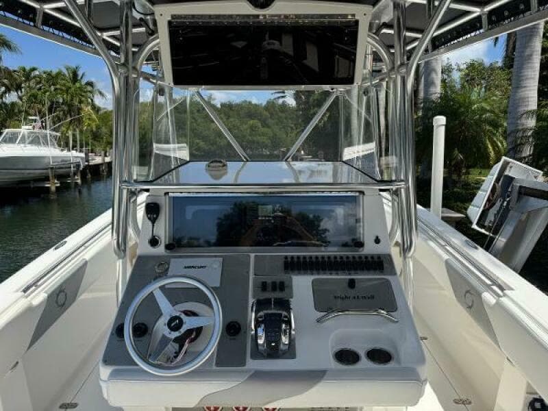 2008 Fountain 34 Center Consoles