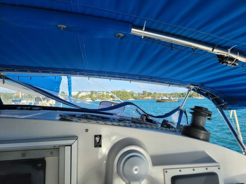 1996-fountaine-pajot-tobago-35-sail-9757554-20250414062515305-1_XLARGE.jpg