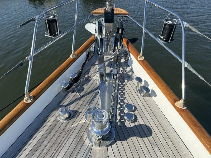 Lyman-Morse 65 PH Sloop, 2000 