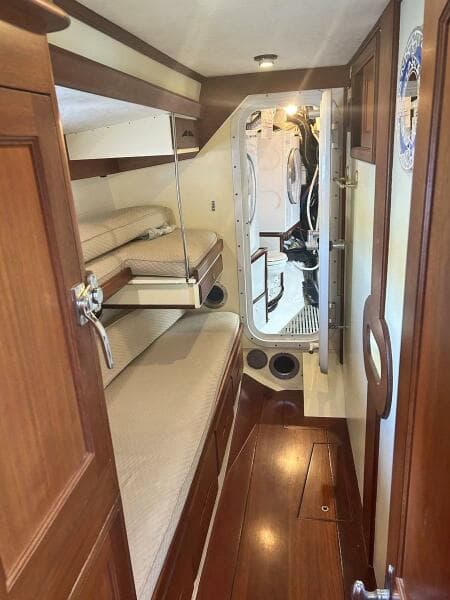 Lyman-Morse 65 PH Sloop, 2000 