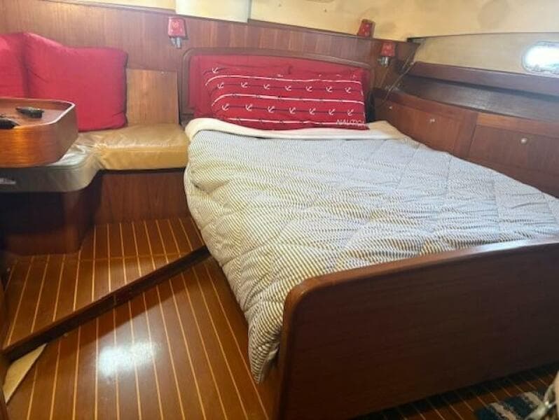 1999 Hunter Passage 450