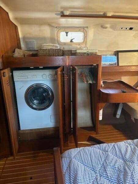 1999 Hunter Passage 450