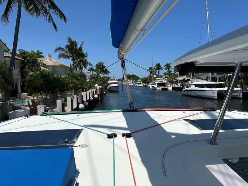2018-lagoon-42-sail-9745888-20250409124241282-1_XLARGE.jpg