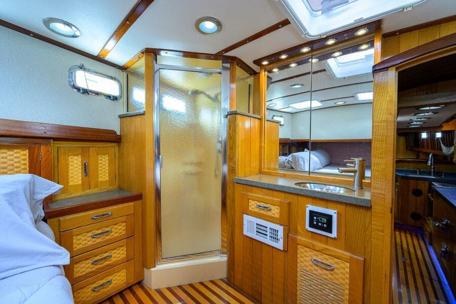 2013 Custom 46 Dennis Schreibert Schooner