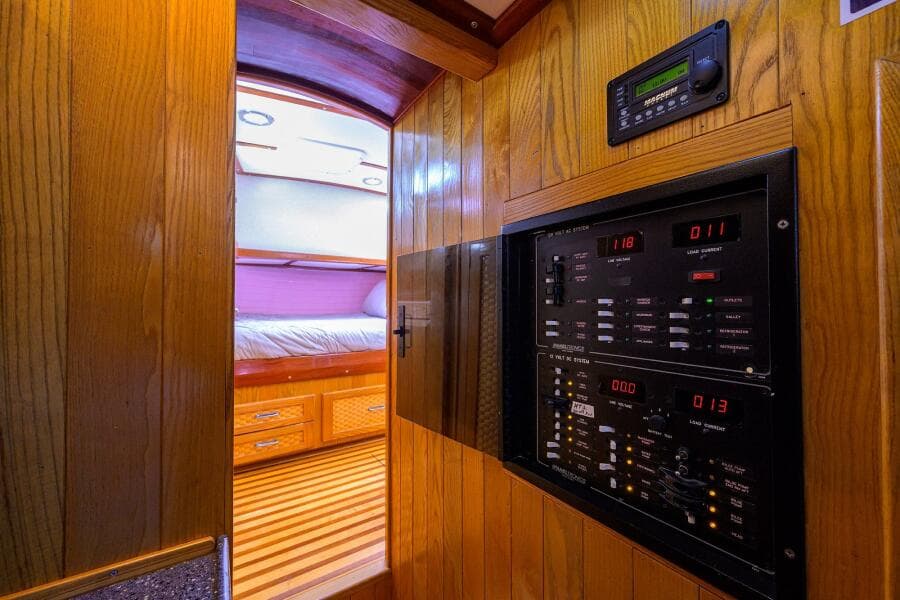 2013 Custom 46 Dennis Schreibert Schooner