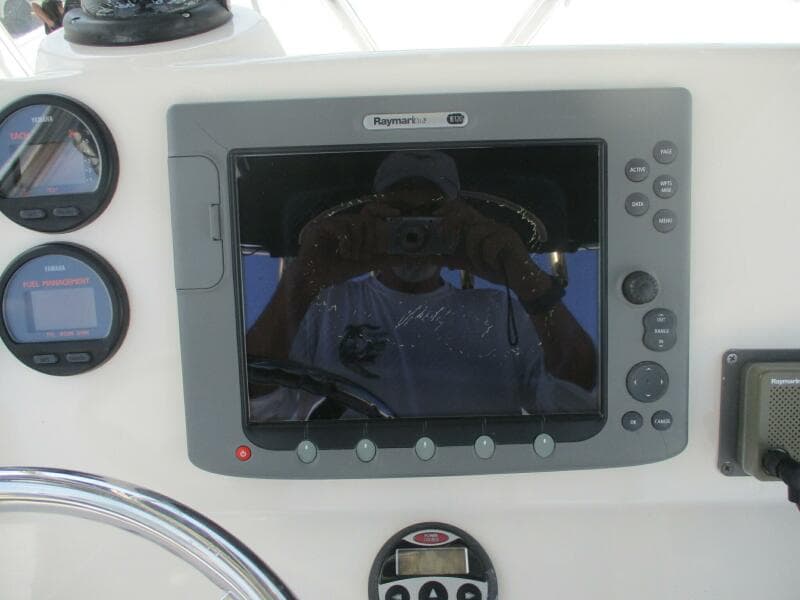 2006 Pursuit 