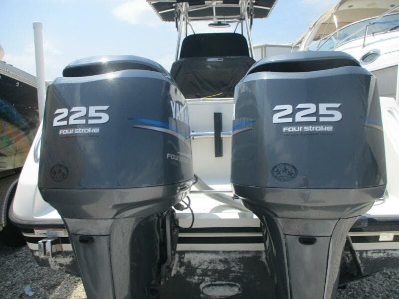2006 Pursuit 
