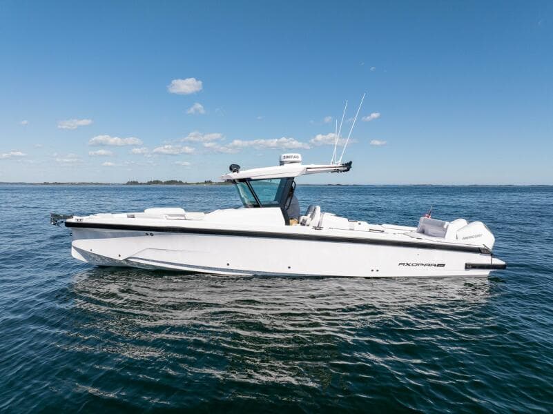 2025 Axopar CCX
