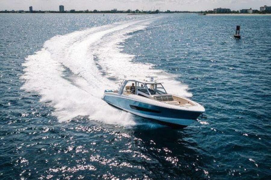 2017 Boston Whaler 42 Outrage