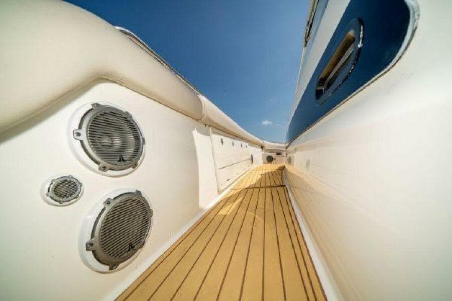 2017 Boston Whaler 42 Outrage