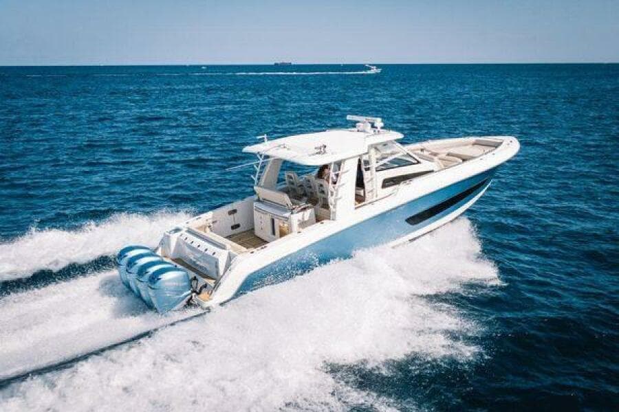 2017 Boston Whaler 42 Outrage