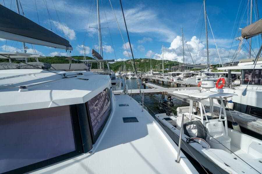 2020 Fountaine Pajot 