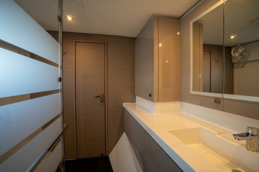 2020 Fountaine Pajot 