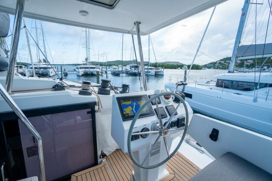 2020 Fountaine Pajot 
