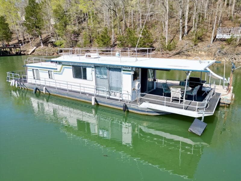 1977 Sumerset 14 x 58 Aluminum Hull Houseboat with Catwalks