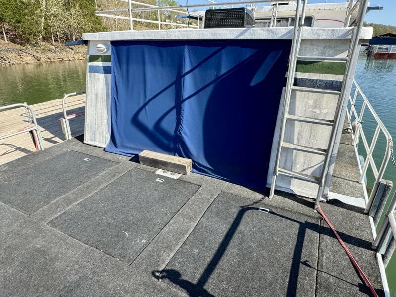 1977 Sumerset 14 x 58 Aluminum Hull Houseboat with Catwalks