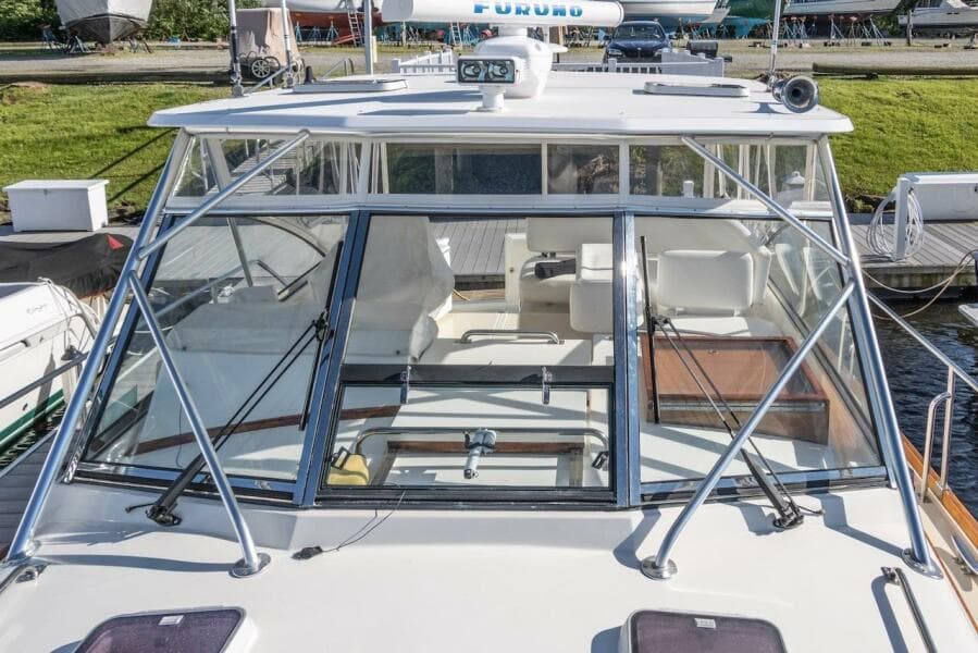 1998 Grand Banks 38 Eastbay EX