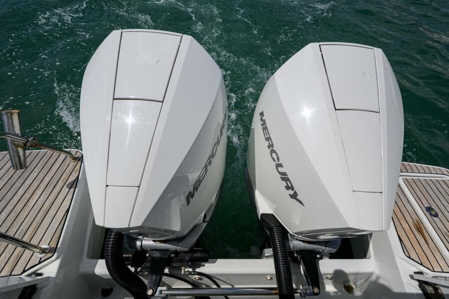 2022 Jeanneau NC Weekender 1095 Fly