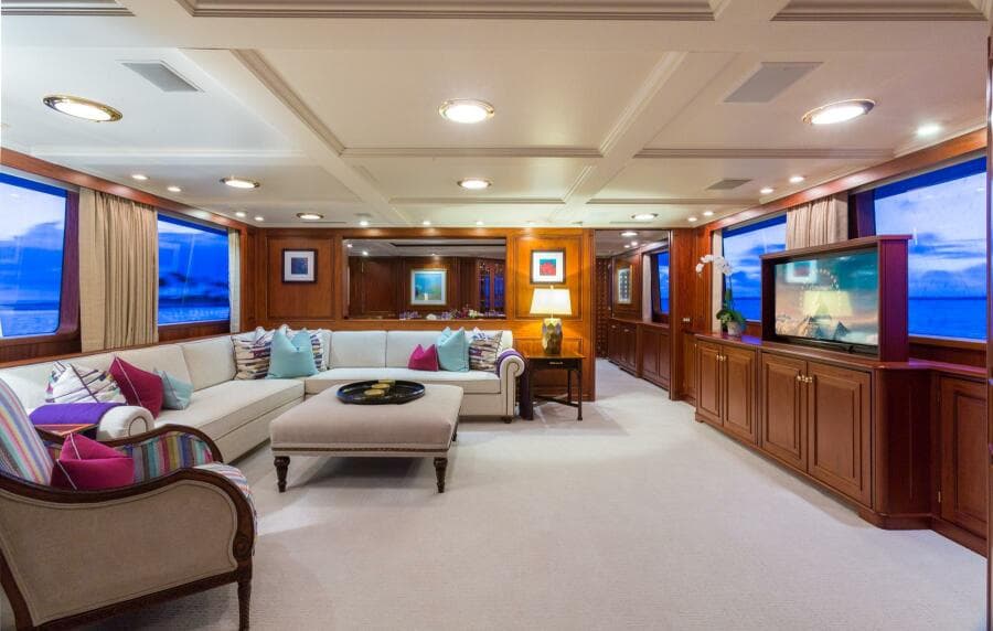 1997 Palmer Johnson Pilothouse