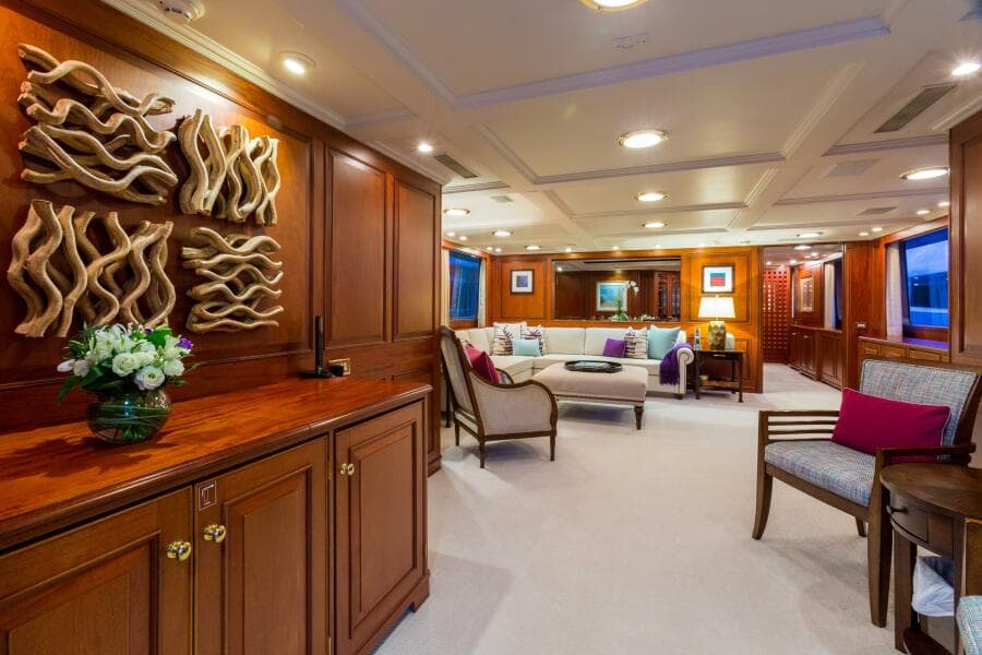 1997 Palmer Johnson Pilothouse