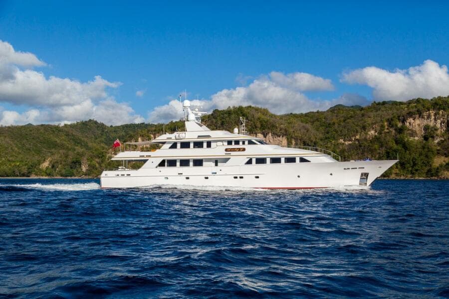1997 Palmer Johnson Pilothouse