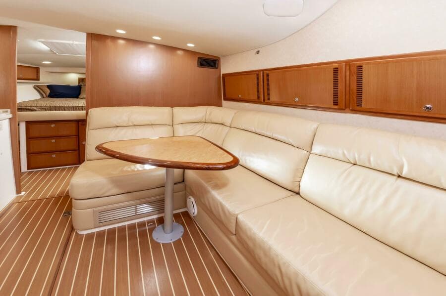2008 Cabo 40 Express