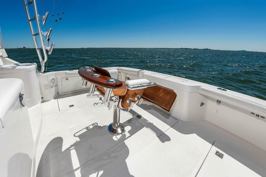 2008 Cabo 40 Express