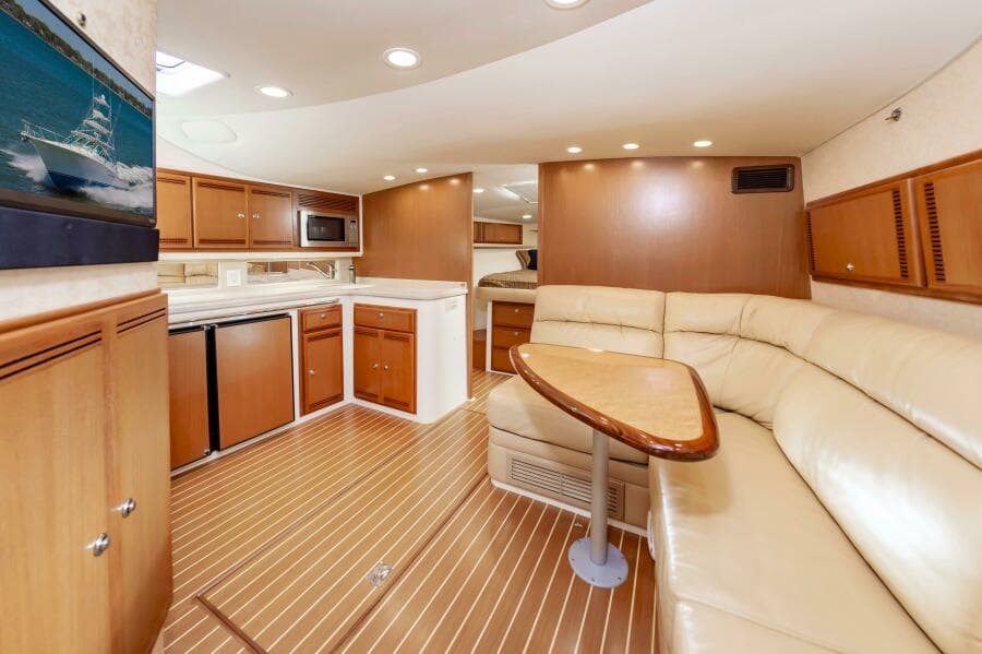 2008 Cabo 40 Express