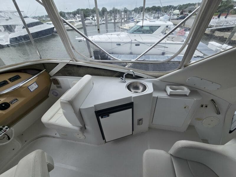 Carver Helm 3