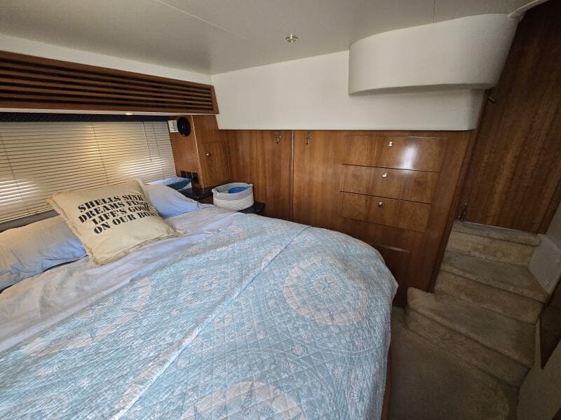 Carver Main Cabin 6