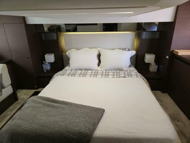 2018 Prestige 460