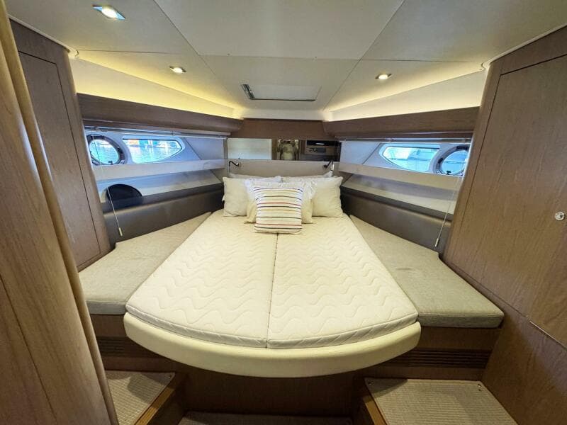 2015 Beneteau Gran Turismo 44